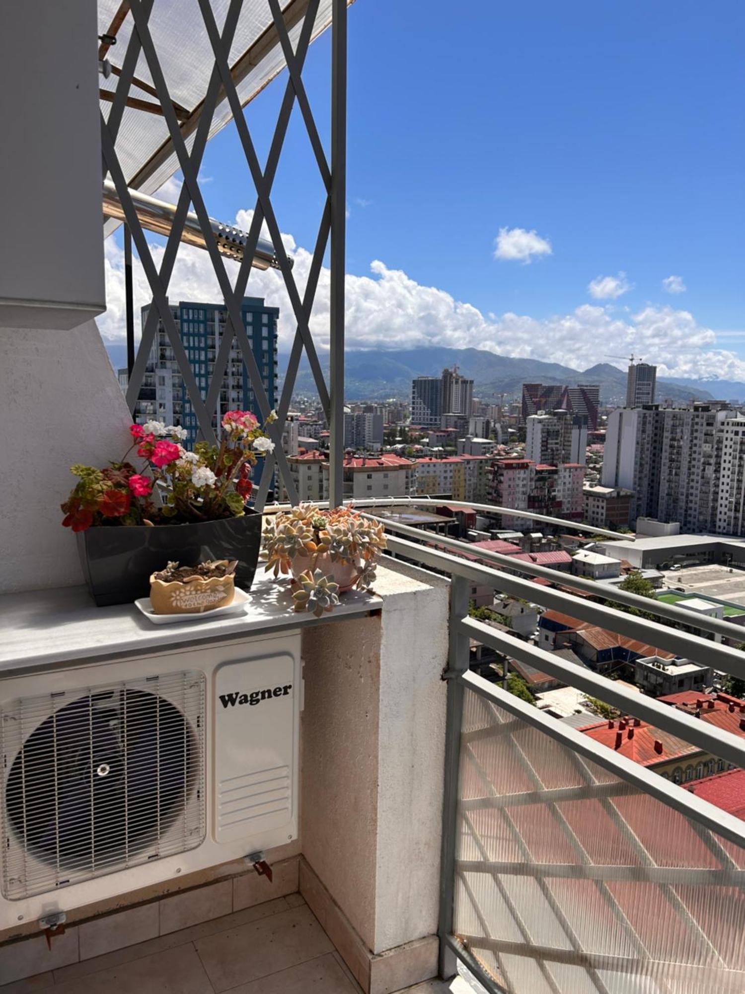 Თათულის Ბუდე -Tatuli Nest Apartment Batumi Exterior photo